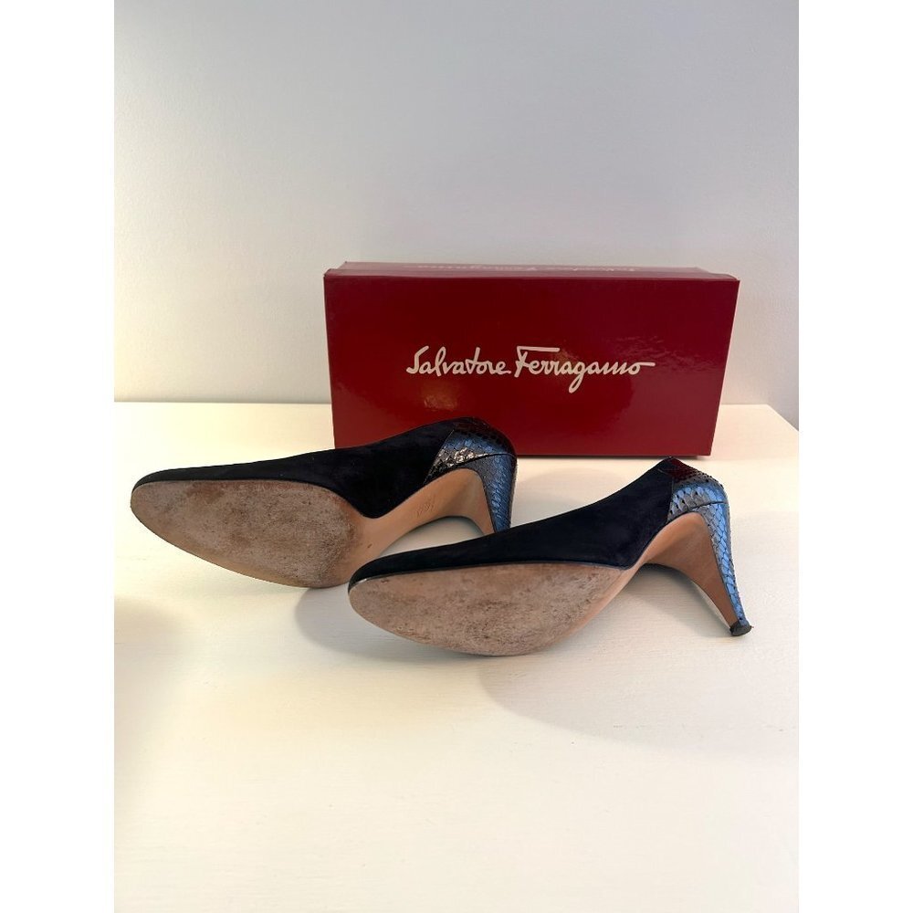 SALVATORE Ferragamo Women's Black Suede Heels Size 10 - Picture 7 of 8